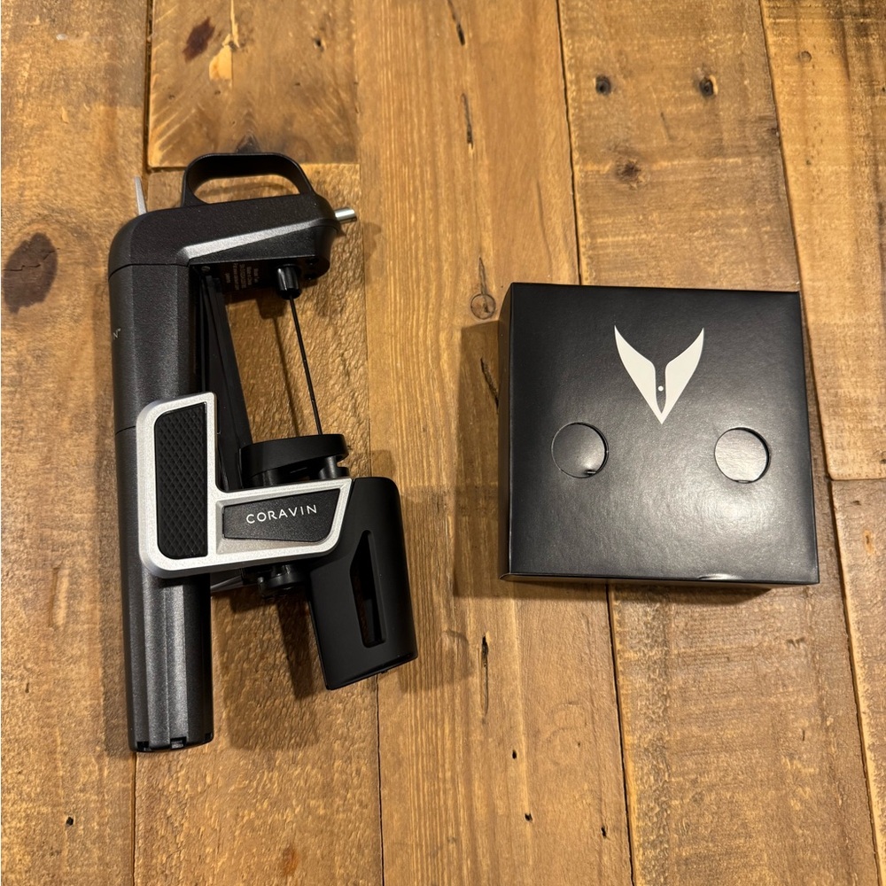 EUC Coravin Wine Preservation System